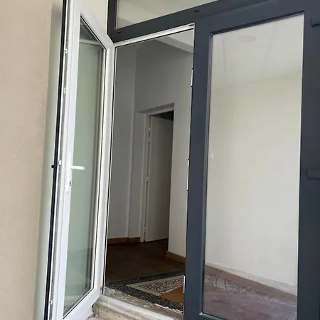 Chic Type 4 / Parking Prive Appartement Reims